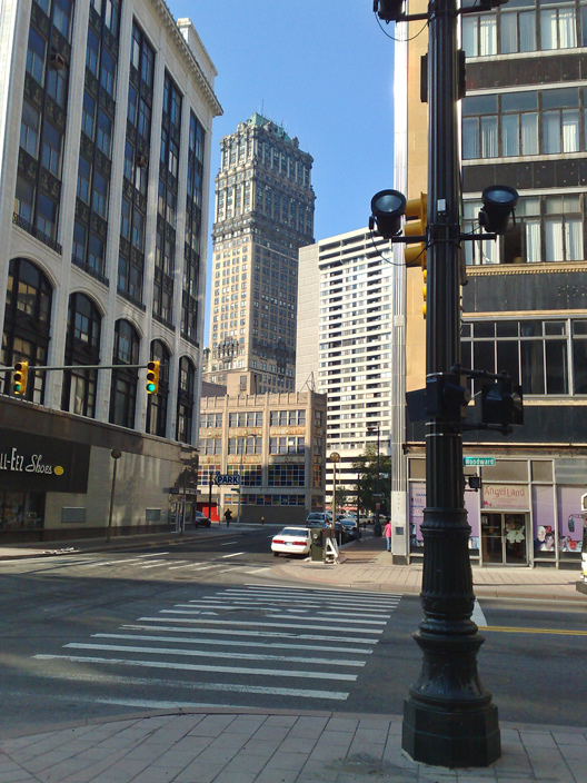 19092007333-woodward.jpg