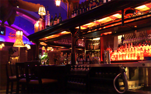 26092007371-big-rock-bar.jpg