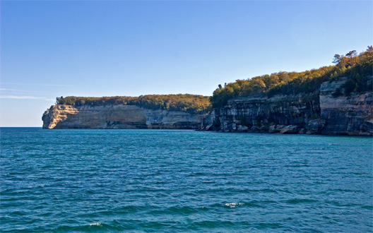 img_9399-pictured-rocks.jpg